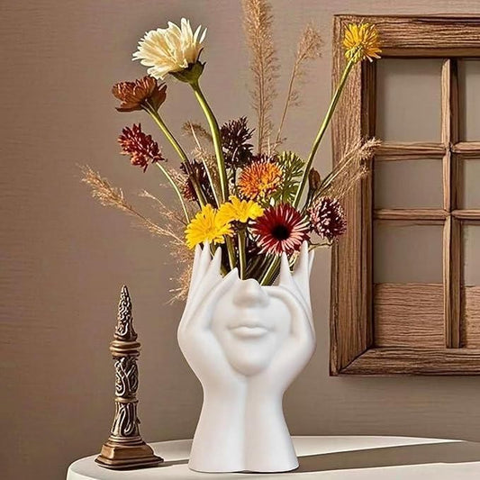 Aesthetic Face Vase – Elegant Ceramic Décor Accent