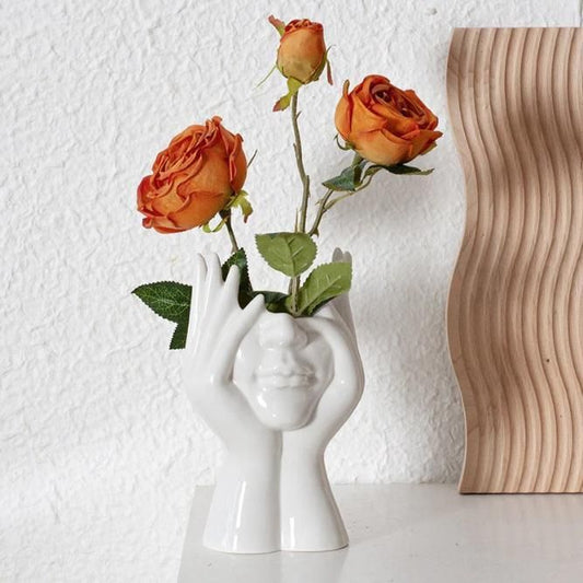 Aesthetic Face Vase – Elegant Ceramic Décor Accent