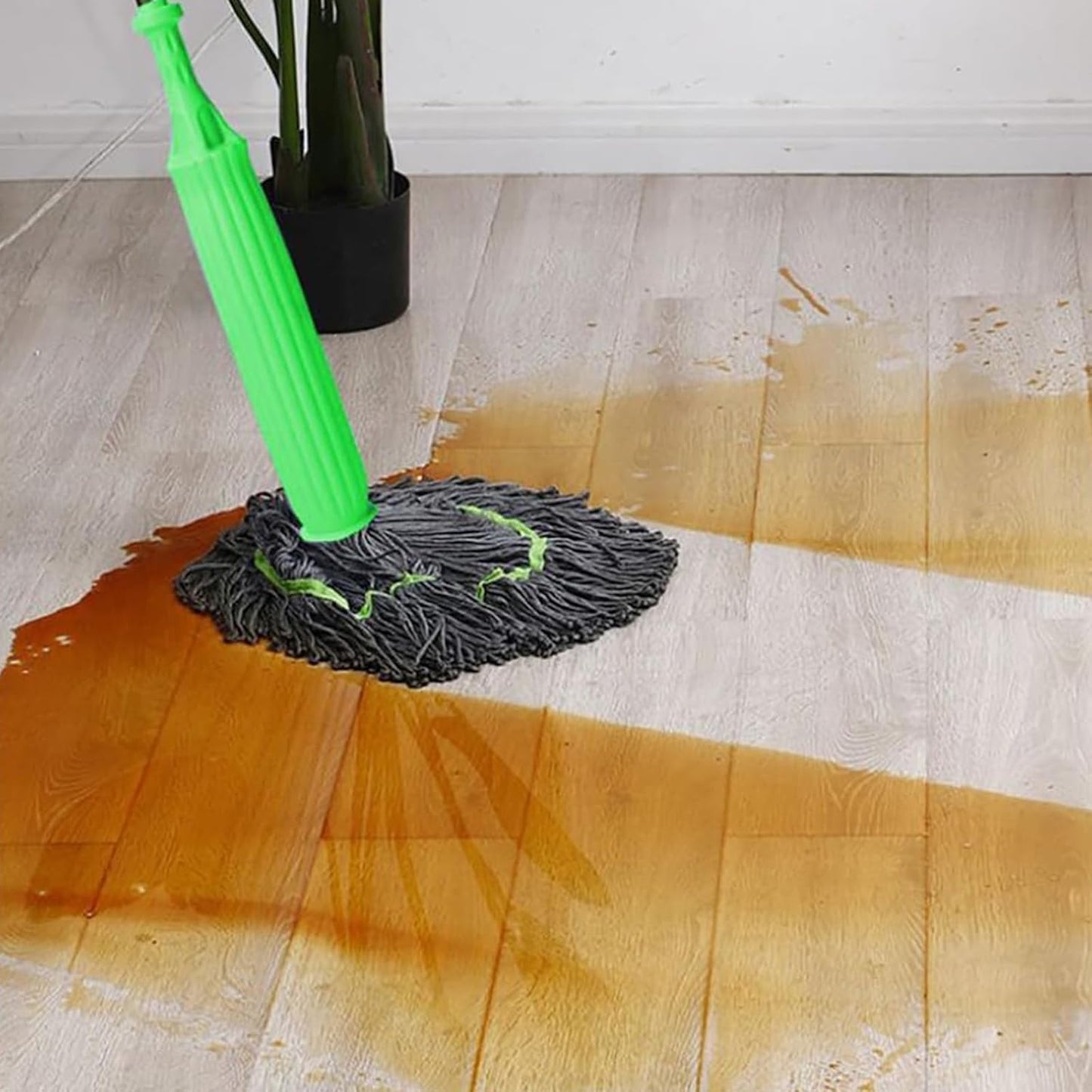 Self-Twisting Water Rotating Mop – 360° Spin Cleaning System