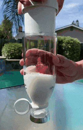 Electric Portable Mini Juicer Bottle – Wireless Smoothie Blender