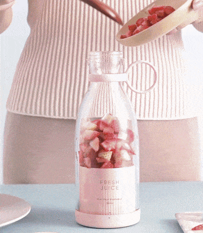 Electric Portable Mini Juicer Bottle – Wireless Smoothie Blender